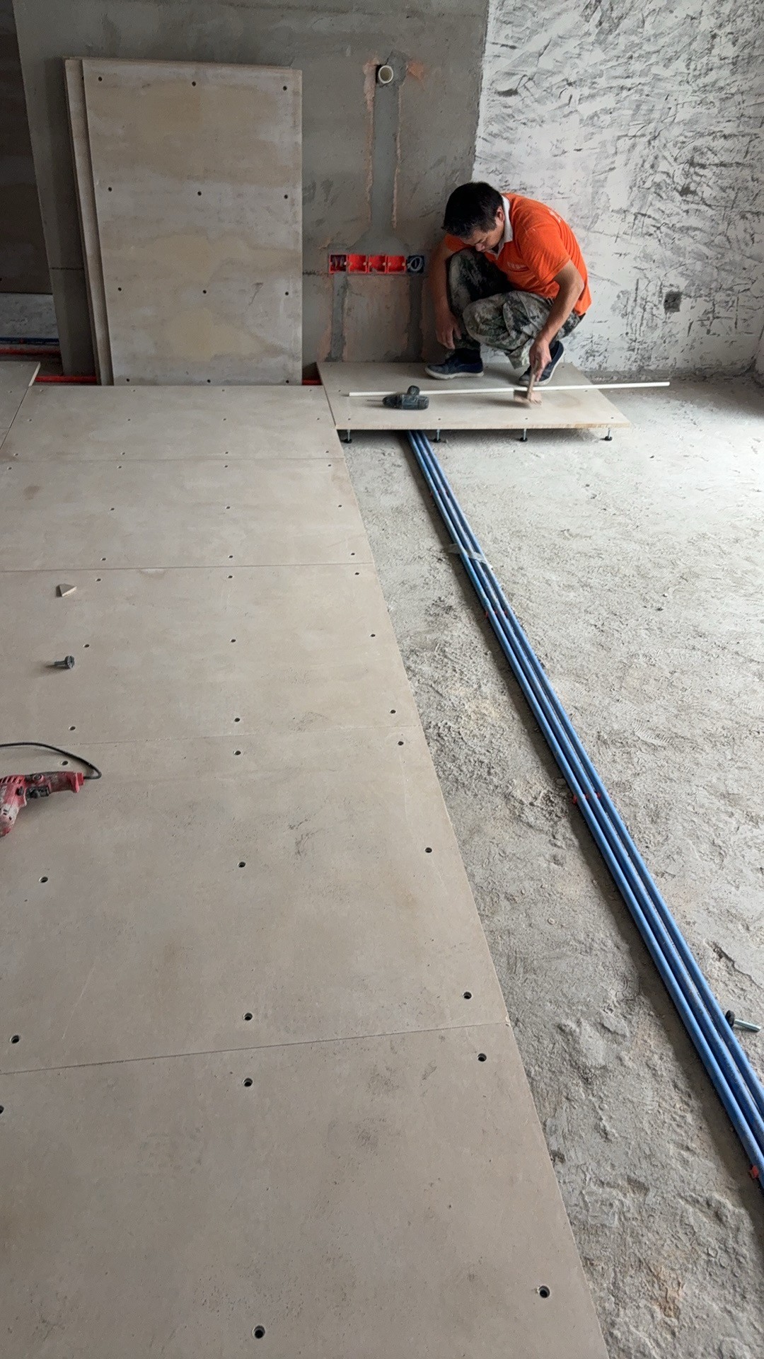 Prefabricated floor heating modules