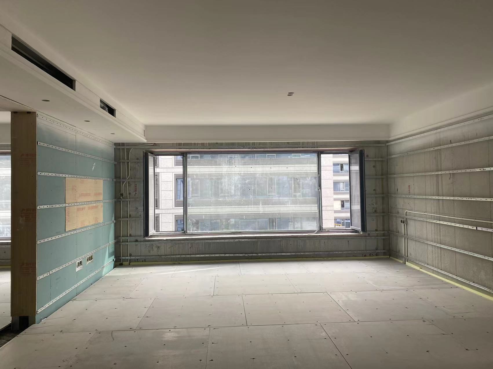 Prefabricated floor heating modules
